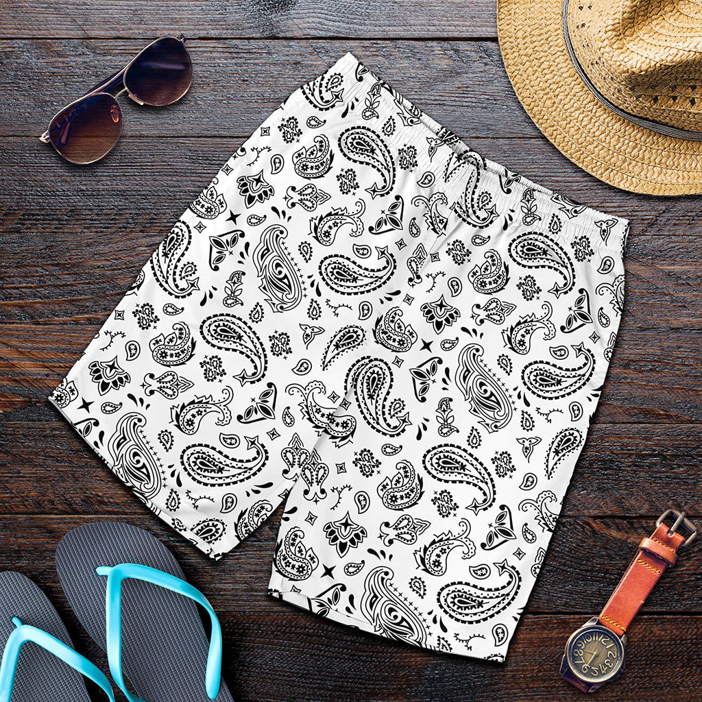 White Paisley Bandana Pattern Print Men's Shorts White Paisley Bandana Pattern Print Men's Shorts