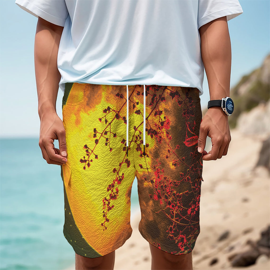 Yellow Full Moon Print Men's Cargo Shorts Yellow Full Moon Print Men's Cargo Shorts