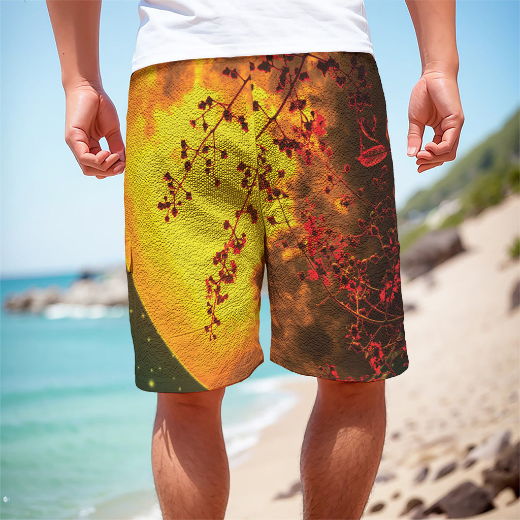 Yellow Full Moon Print Men's Cargo Shorts Yellow Full Moon Print Men's Cargo Shorts