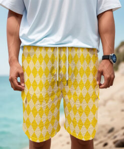 Yellow Harlequin Pattern Print Men's Cargo Shorts