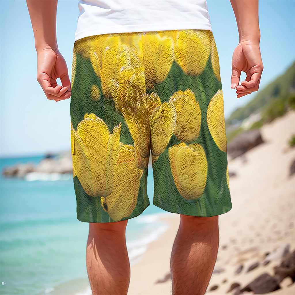 Yellow Tulip Print Men's Cargo Shorts Yellow Tulip Print Men's Cargo Shorts